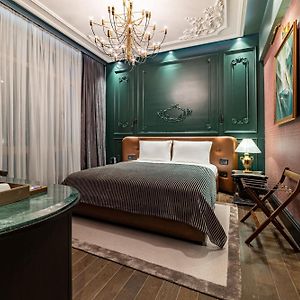 Camera standard con letto king size